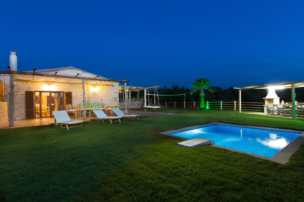 Chainteris Villas, Vast Views, By Thinkvilla Prinos  Luaran gambar