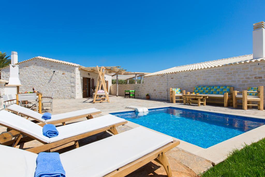 Chainteris Villas, Vast Views, By Thinkvilla Prinos  Luaran gambar