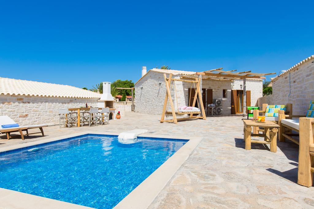 Chainteris Villas, Vast Views, By Thinkvilla Prinos  Luaran gambar