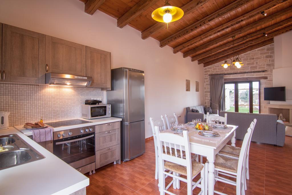 Chainteris Villas, Vast Views, By Thinkvilla Prinos  Luaran gambar
